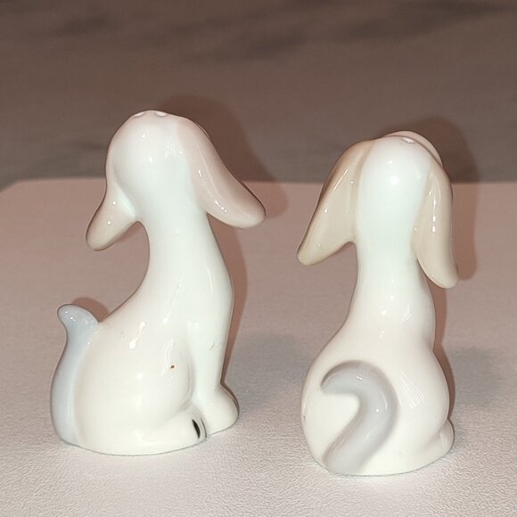 Dogs Puppies Salt Pepper Shakers S&P Shaker Set Porcelain Cottage Core Vintage - Picture 4 of 9